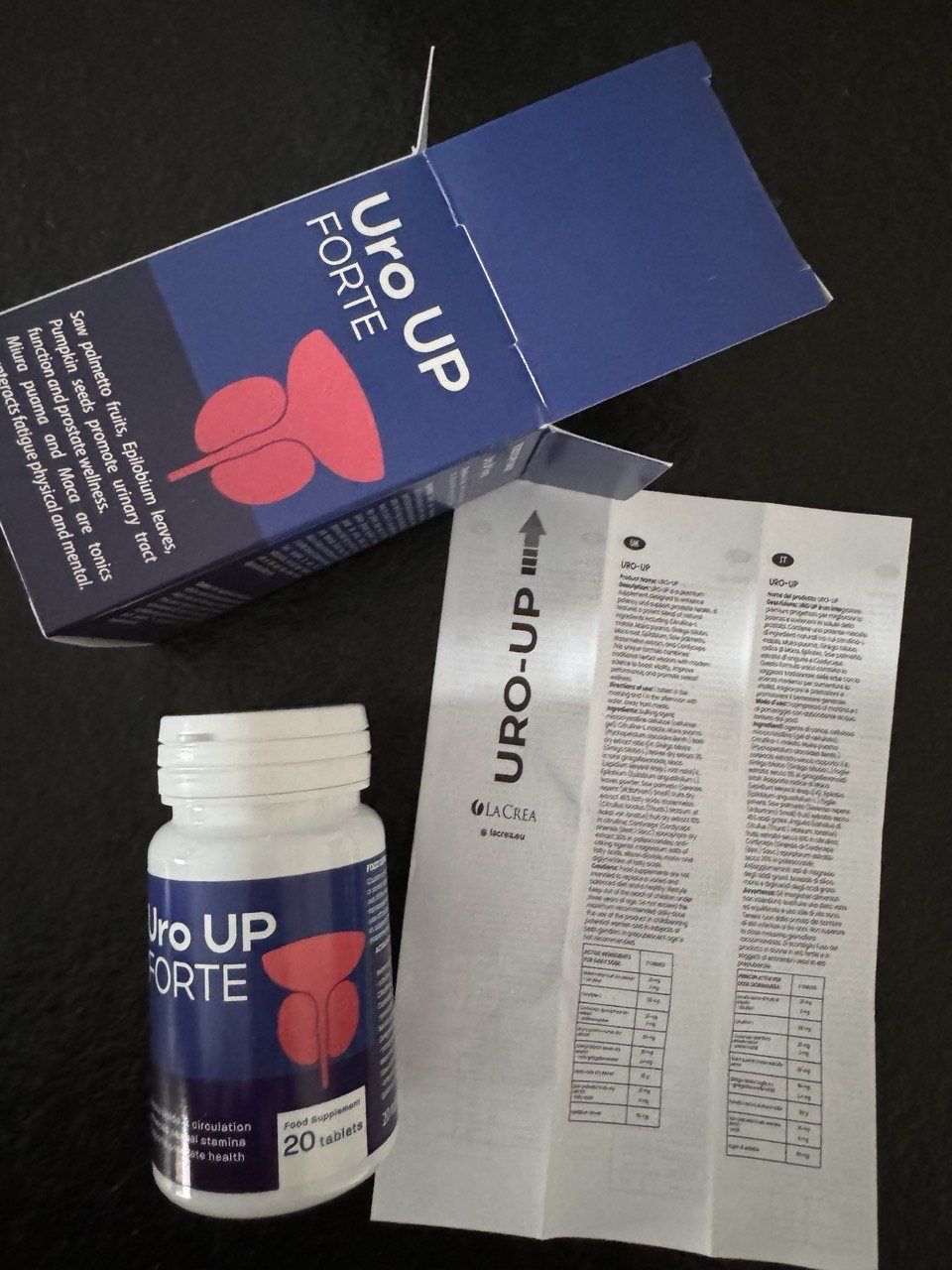 Caja abierta de Uro UP Forte con el bote y el prospecto